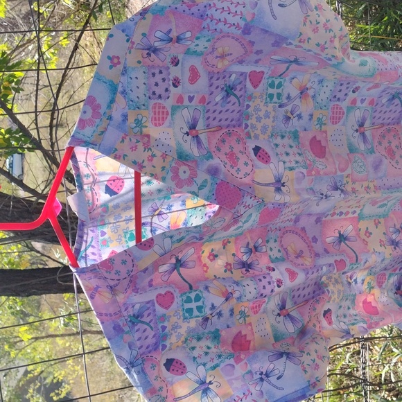 Scrub top - Picture 3 of 7